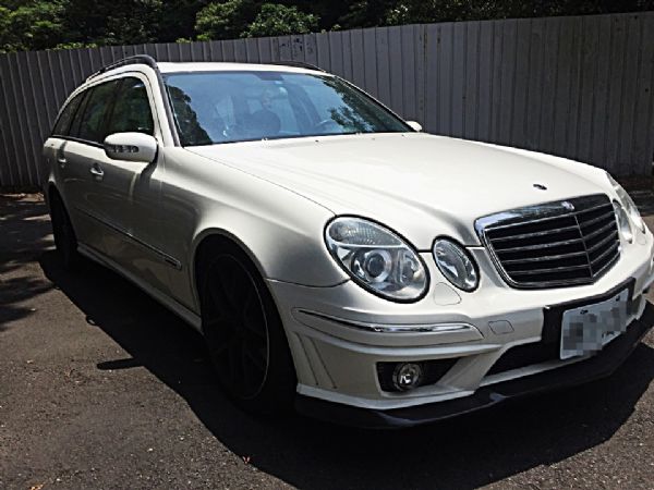 BENZ E320 照片2