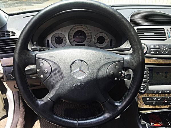 BENZ E320 照片6