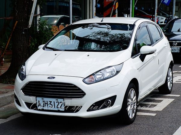 FORD - FIESTA II 照片1