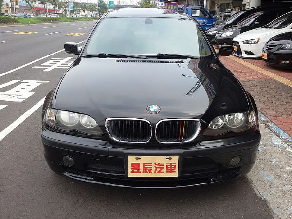 BMW 寶馬 318i  照片3