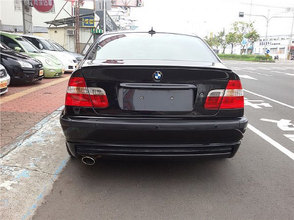 BMW 寶馬 318i  照片4