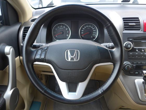 本田  CRV 2.0 黑 照片5