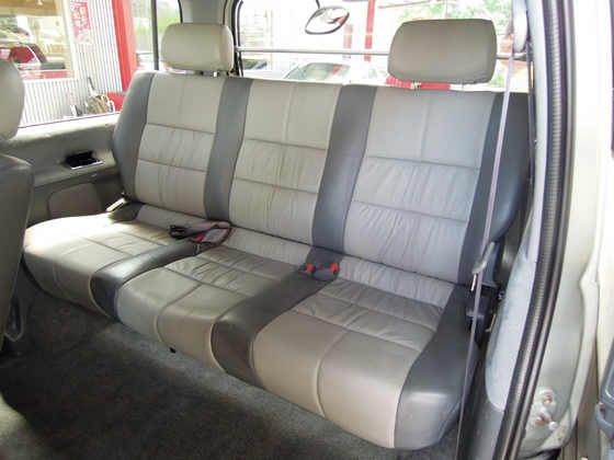 Toyota豐田  Hiace Sole 照片5