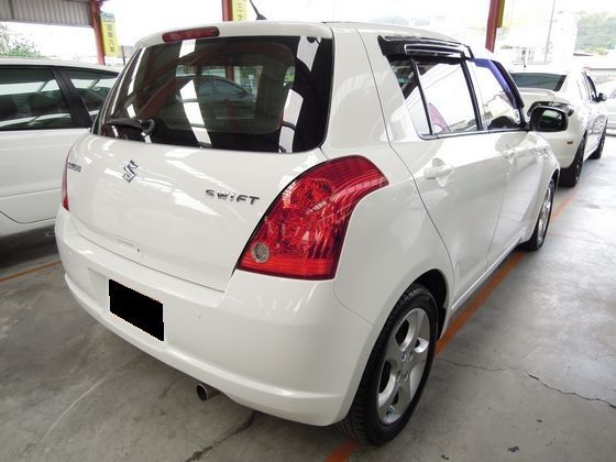 2006Suzuki Swift 1.5 照片10