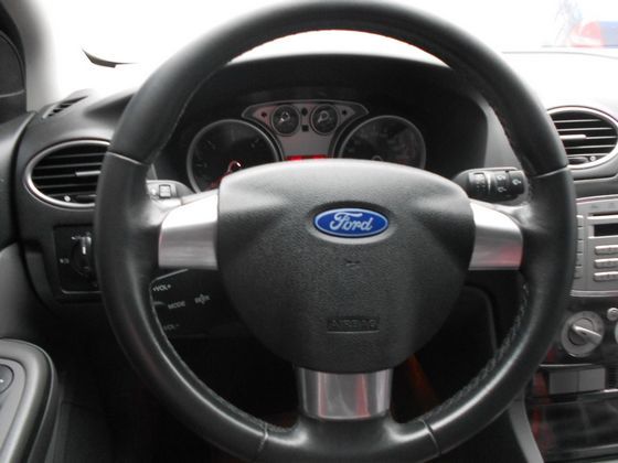  Ford 福特  Focus 照片5