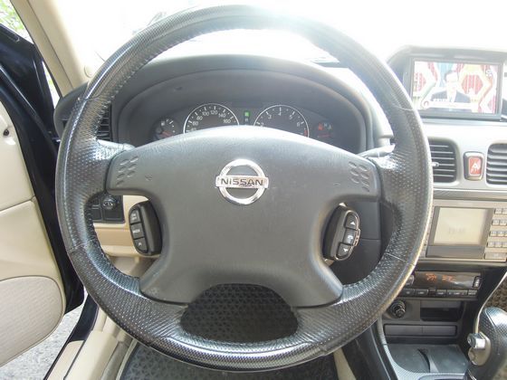 Nissan 日產  Sentra M1 照片5