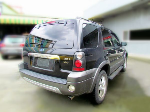 2006 福特 艾斯卡佩 2.3黑灰 照片4