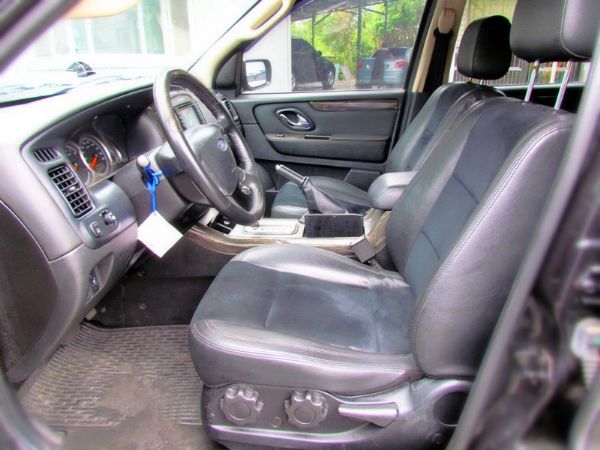 2006 福特 艾斯卡佩 2.3黑灰 照片5