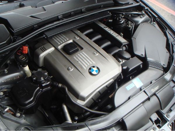 永立汽車 2007年式 BMW 330i 照片7