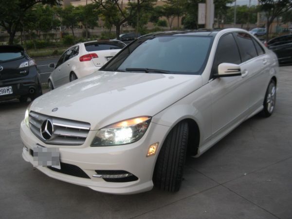 11年AMG C300 全景天窗 大影幕 照片3