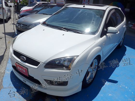 Ford 福特  Focus 照片1