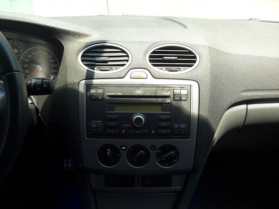 Ford 福特  Focus 照片4