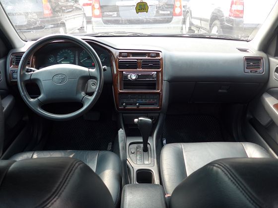 Toyota豐田  Premio 照片2