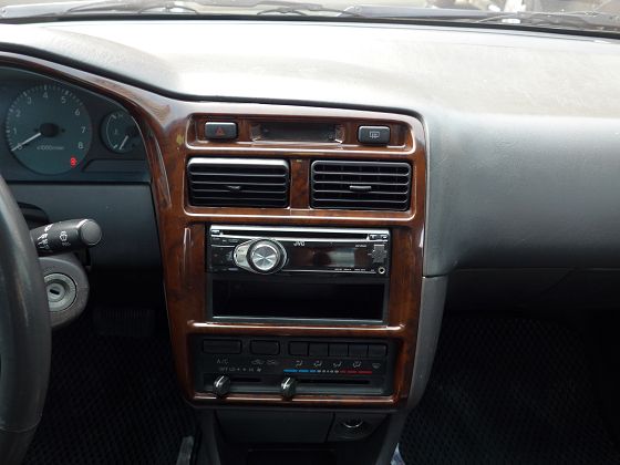 Toyota豐田  Premio 照片6