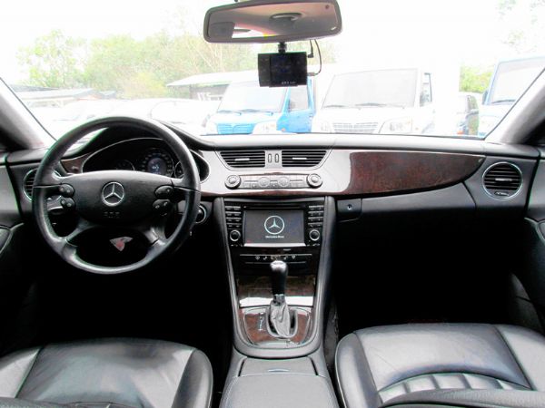 05 BENZ CLS350 3.5銀 照片7