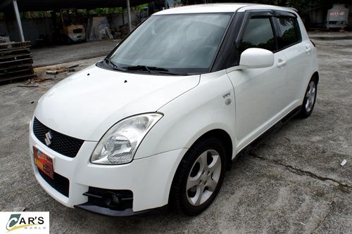 2006年 SWIFT 鈴木五門小車 照片1