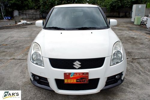 2006年 SWIFT 鈴木五門小車 照片2