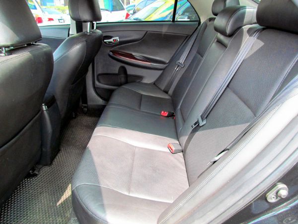 2012 豐田 ALTIS 1.8黑 照片9