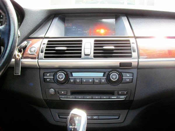 2008 BMW X 3.0 銀 照片8
