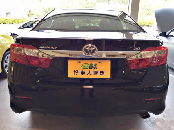 14 CAMRY 2.0 免保人可全貸 照片3