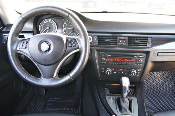 08 BMW 320CI 2.0 可全貸 照片4