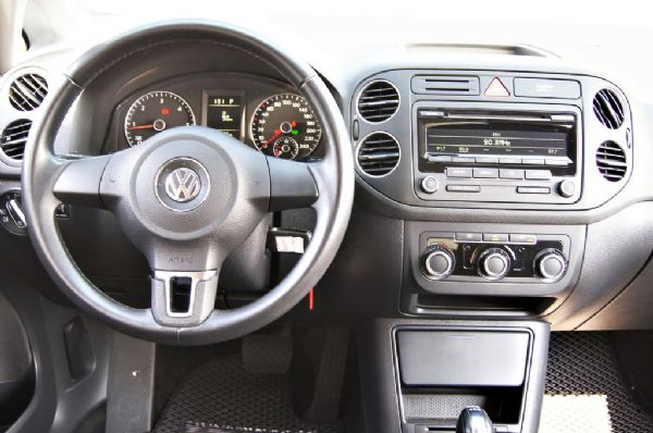 11 GOLF TDI 2.0 可全貸 照片4