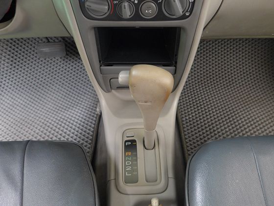 1998年豐田Corolla 1.8白 照片7