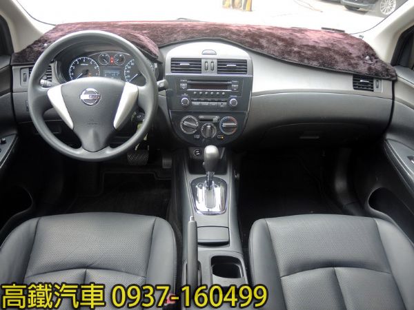 日產 big TIIDA 5門 1.6 照片3