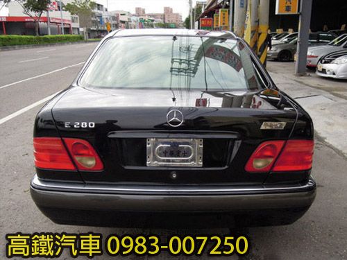 1998 BENZ E280 總代理 照片9