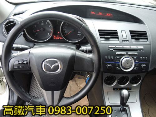 馬自達 MAZDA / 馬3 2.0 照片3