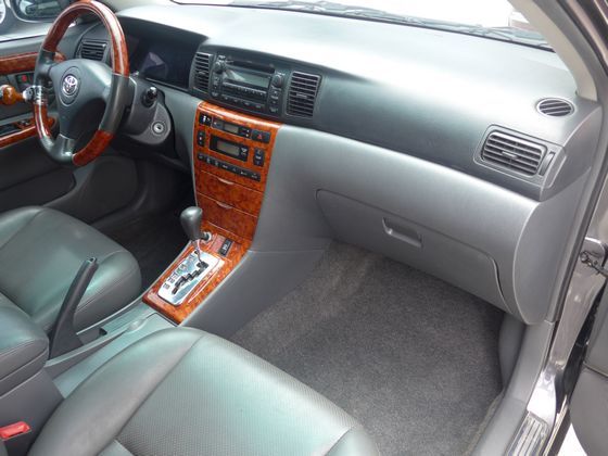  Toyota豐田  Altis 照片9