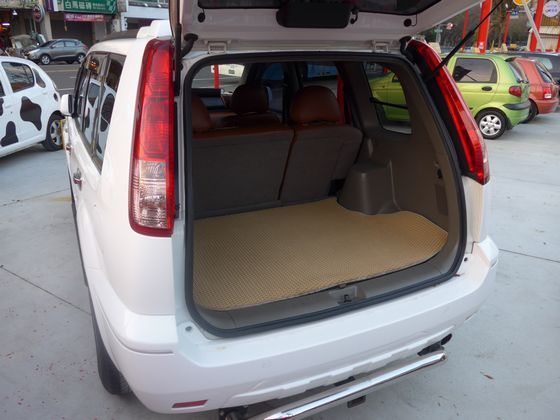 Nissan 日產  X-Trail 照片9