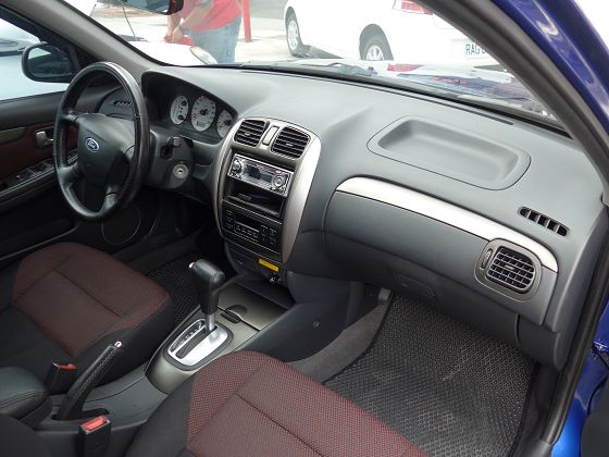 Ford 福特  Tierra XT 照片3