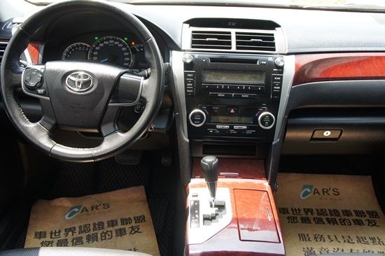 2013年 CAMRY 2.0 照片4