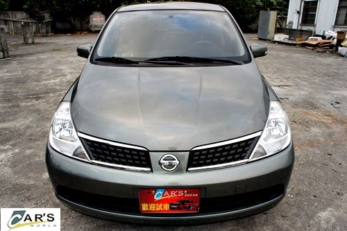 2011年NISSAN TIIDA1.8 照片2