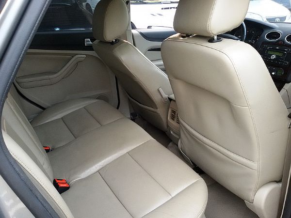 FORD 福特 Focus 照片8