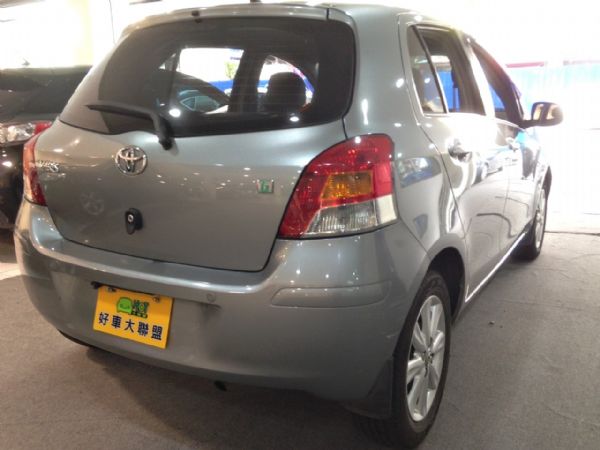 10 yaris 1.5 免保人可全貸 照片3