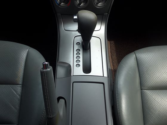 2005 Mazda 馬6 2.0 照片8