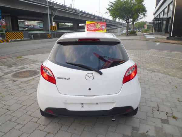 MAZDA 2 照片2