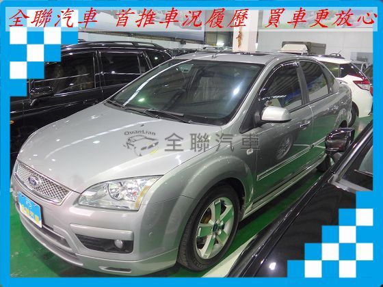 福特 Focus 1.8 灰 照片1