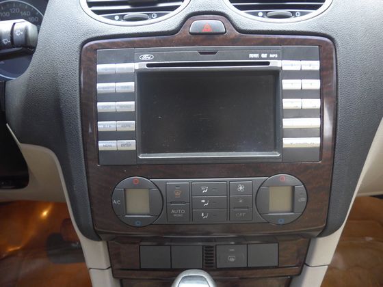  Ford 福特  Focus 照片5
