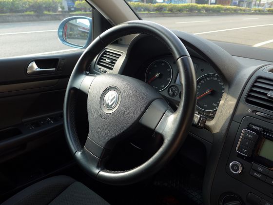  VW 福斯  Golf TDi 照片5