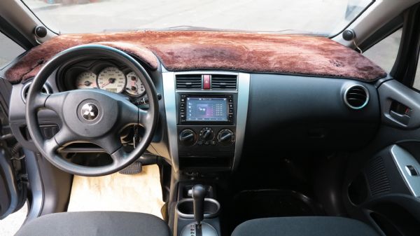 2008年 Colt Plus  照片4
