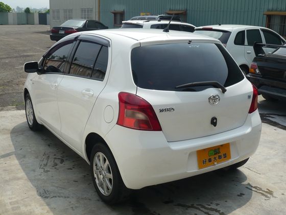 2009年Toyota 豐田 Yaris 照片8