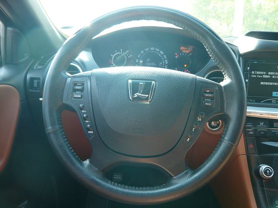 2011年 Luxgen 納智捷 SUV 照片5
