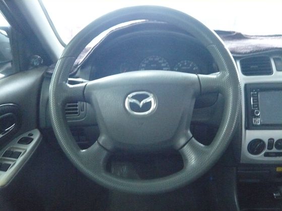 2004年Mazda 馬自達 Isamu 照片5