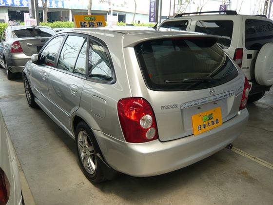 2004年Mazda 馬自達 Isamu 照片10