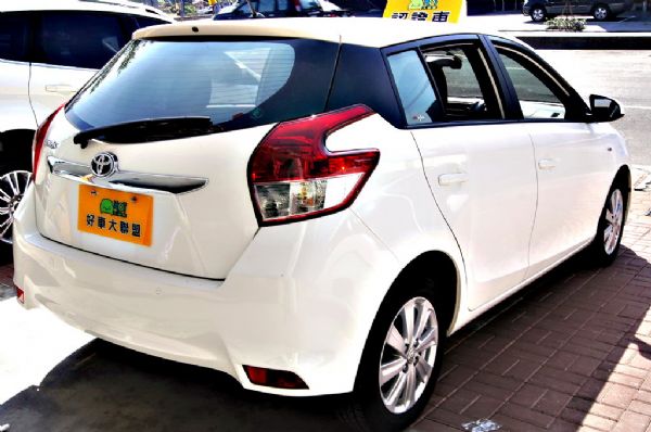 2014 YARIS 免保人可全貸可超貸 照片4