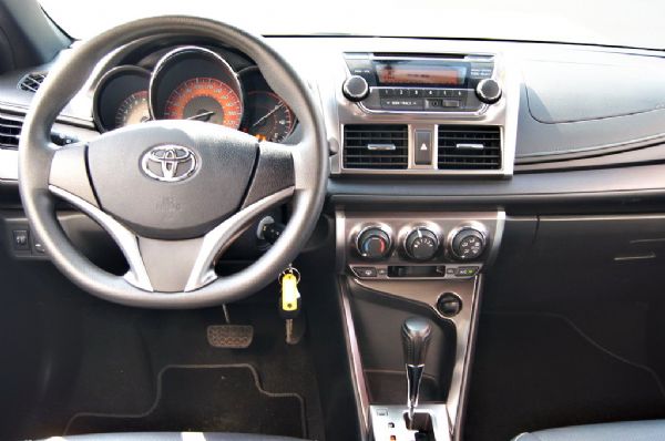 2014 YARIS 免保人可全貸可超貸 照片5