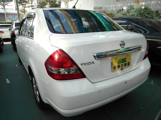 2010年 Nissan 日產Tiida 照片8